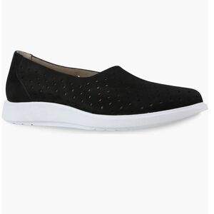 Munro Ridley Perforated Sneaker Size 8.5